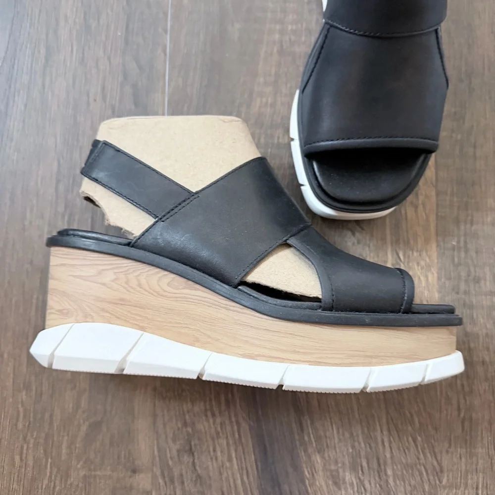 NIB Sorel Joanie III Slingback Leather Sandal | Black/White | Size 7 - Picture 9 of 12